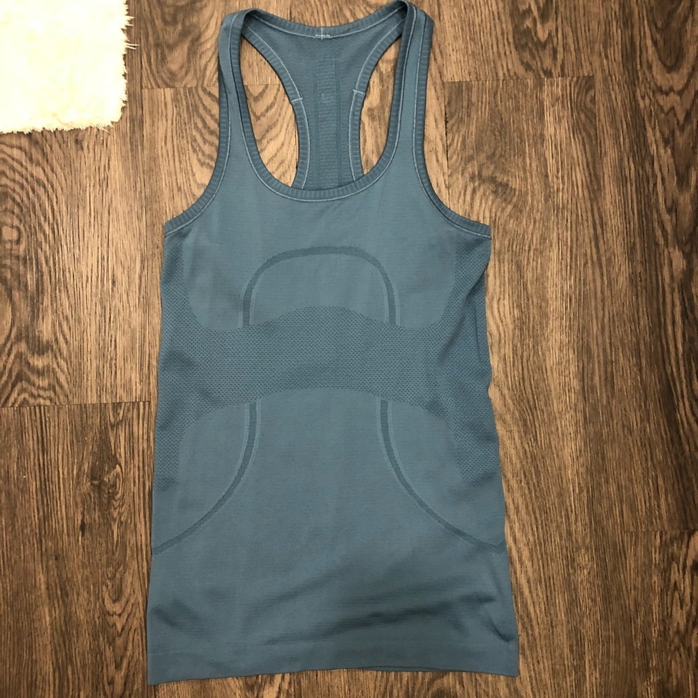 🍋Lululemon tank